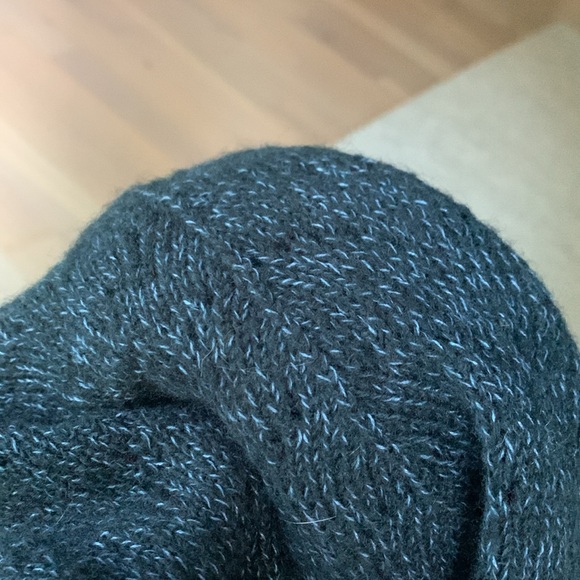 Super soft Gentle Fawn sweater - Picture 3 of 4